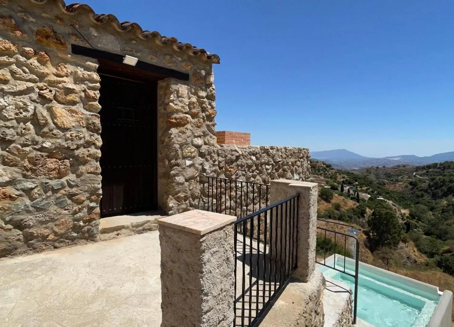 Chalet Casa De Piedra Villa Yunquera